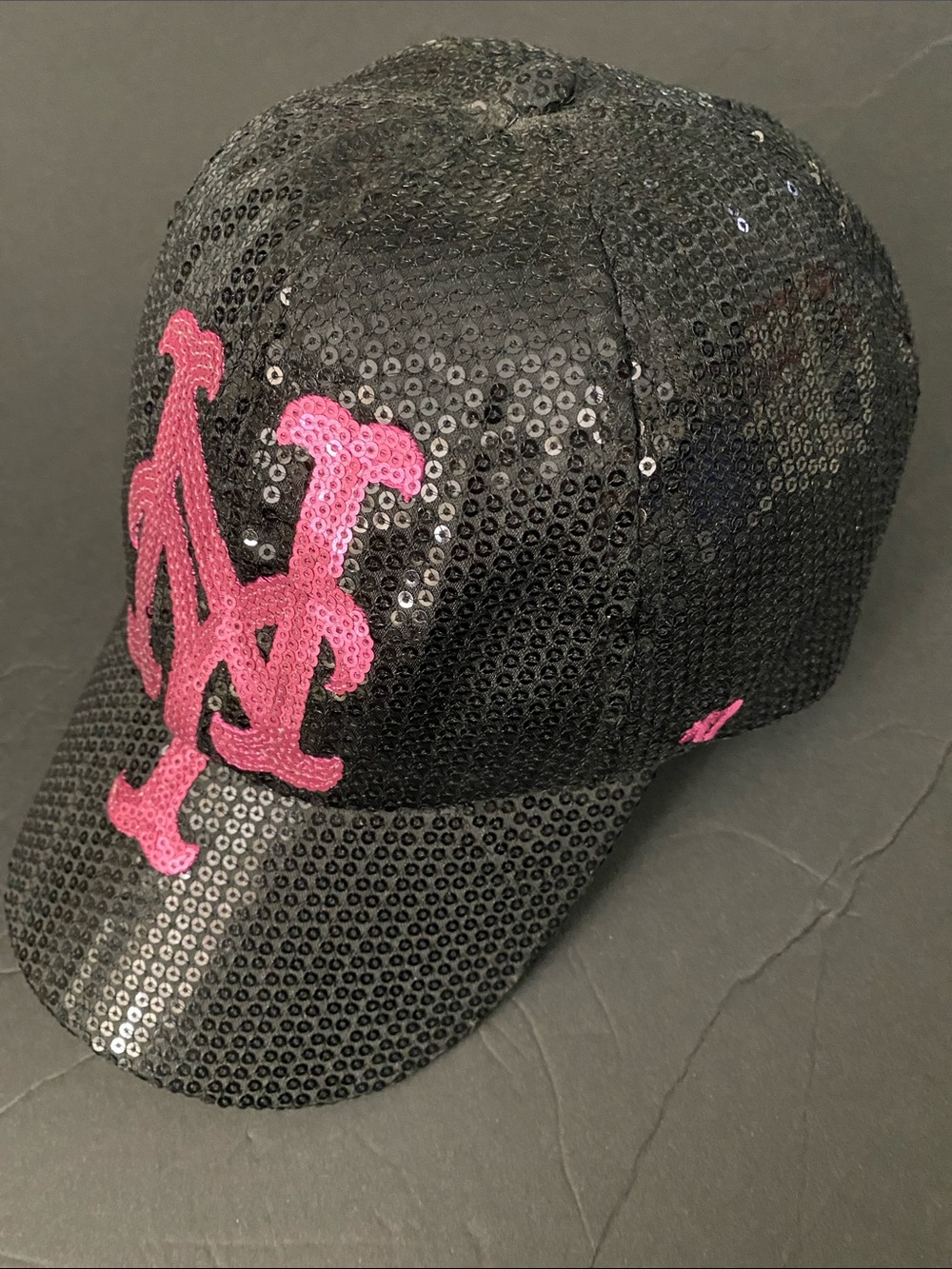 New York Mets ‘47 MBL Black Sequin Baseball Cap with Pink Logo - Picture 5 of 8